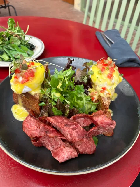 Neighbourhood Food