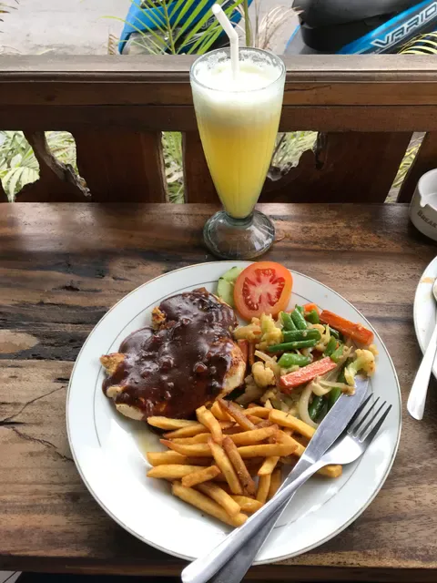NELAYAN cafe & eatery