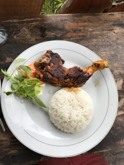 NELAYAN cafe & eatery