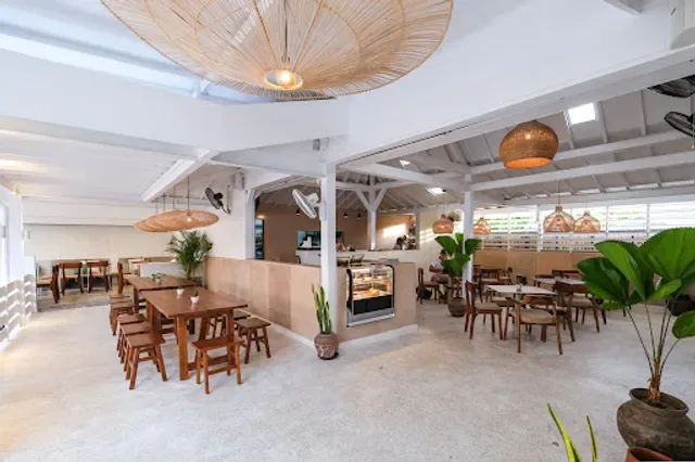 nüde cafe Berawa