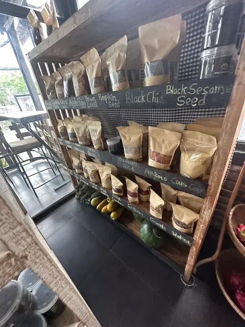 Oka's Bakery & Cafe | Gluten Free Birthday Cake & Bread Canggu