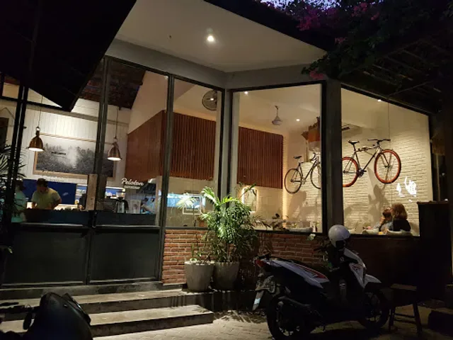 Pels Supershop