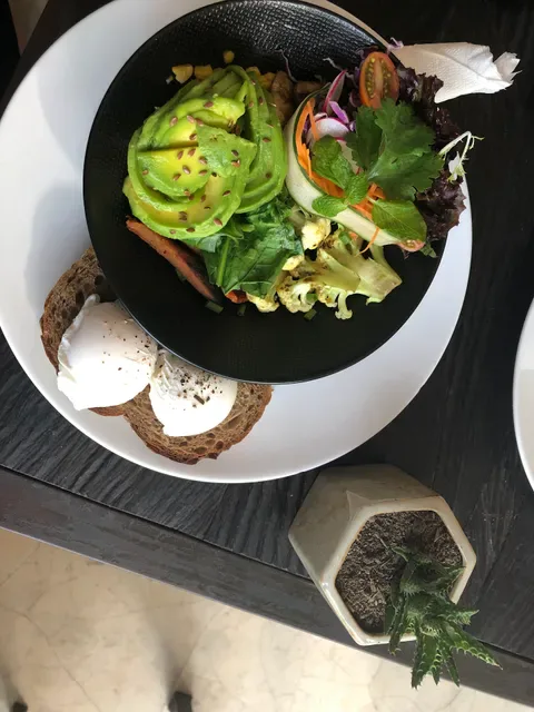 Rise & Shine Cafe Canggu