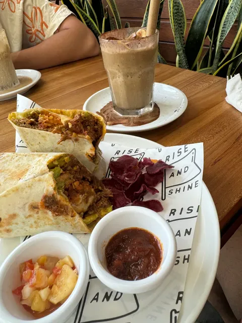 Rise & Shine Cafe Canggu