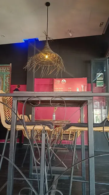 Rocklilly Warung Fusion Eatery