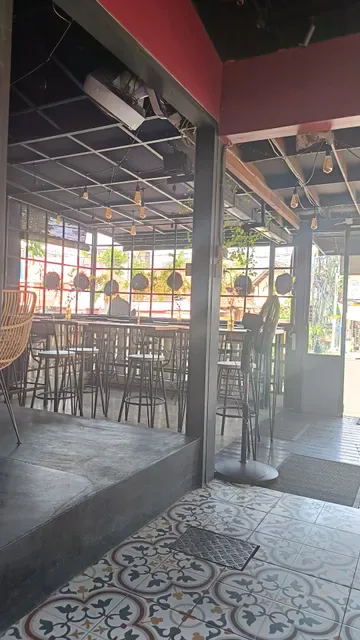 Rocklilly Warung Fusion Eatery