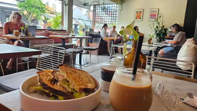 Ruko Cafe