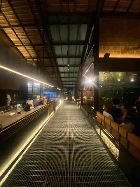 Shirley Cafe Bali