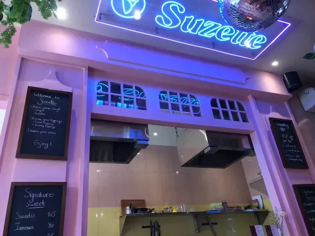 Suzette Crepe Bali