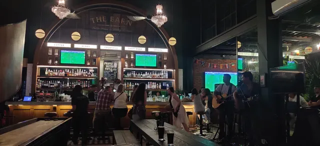 The Barn Pub & Kitchen