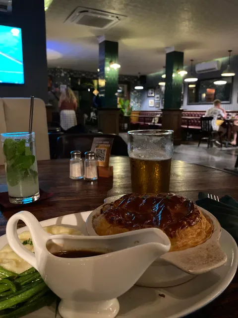 The Barn Pub & Kitchen