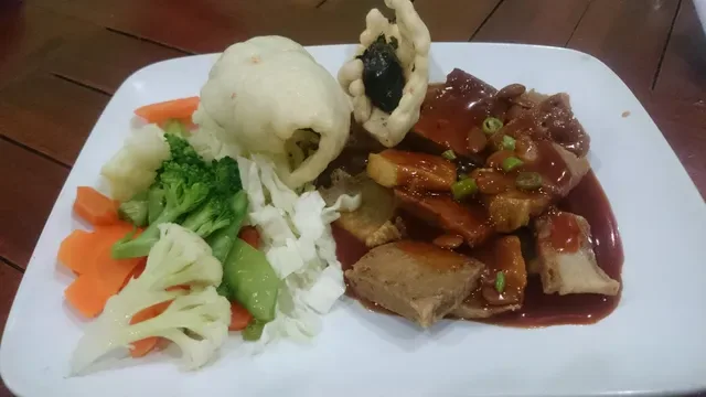 Tri Hita Vegan