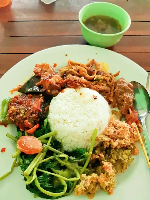 Tri Hita Vegan