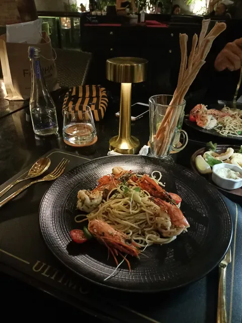 Ultimo Restaurant