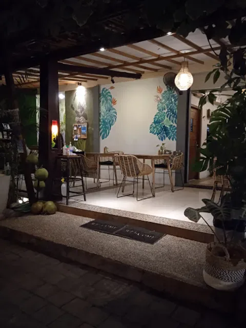 Urban Bites Cafe