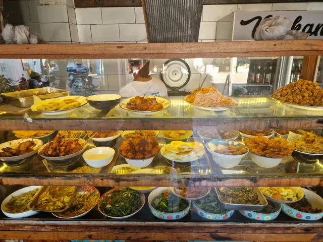 Varuna Warung