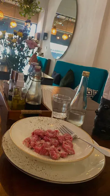 Via Emilia Bali