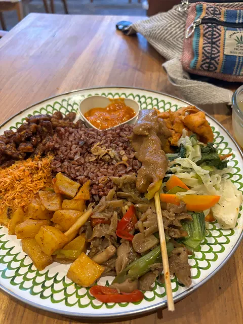 Warung Dua Hati (Vegan)
