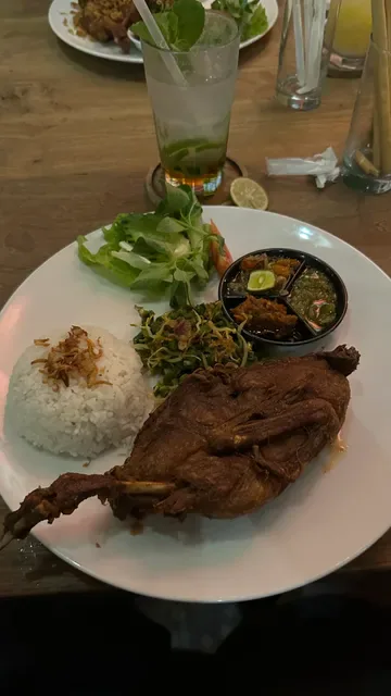 Warung Eropa