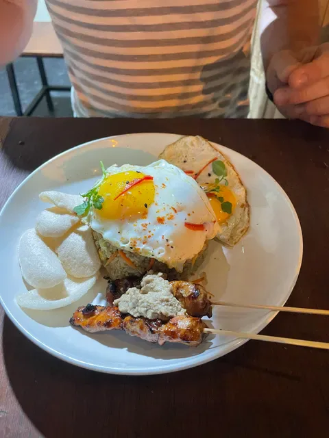 WARUNG LA BE'NE