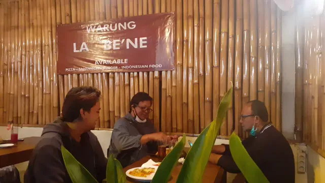 WARUNG LA BE'NE