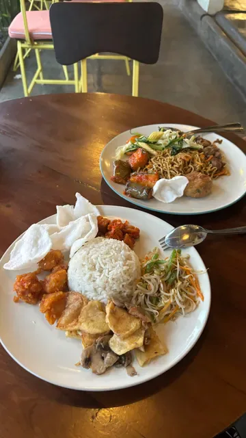 Warung Local