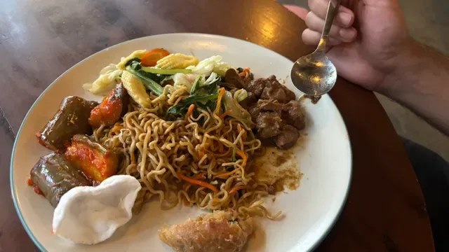 Warung Local