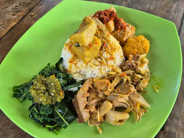 Warung Mogan