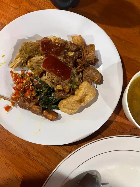 Warung Nasi Babi Guling Men Agus