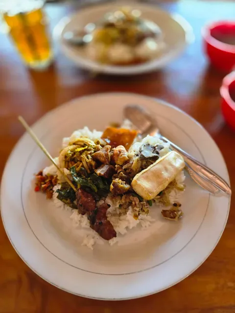 Warung Nasi Babi Guling Men Agus