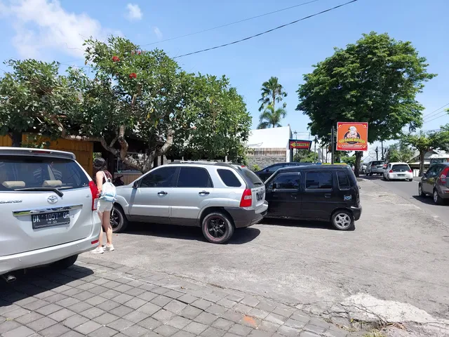 Warung Nasi Babi Guling Men Agus