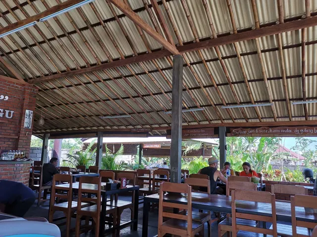 Warung Nasi Babi Guling Men Agus
