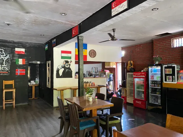 Aggie's Bar & Restaurant