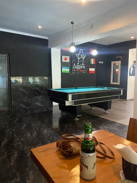 Aggie's Bar & Restaurant