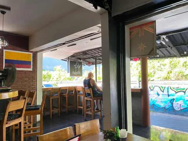 Aggie's Bar & Restaurant