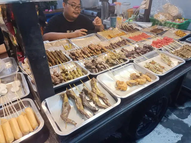 Angkringan Jogja - Luwih Murah
