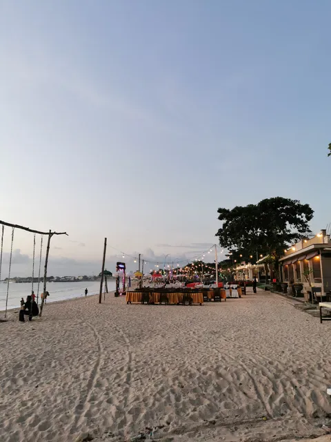 Aroma Restaurant
