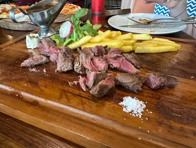 Aviary Bistro, Seminyak Square