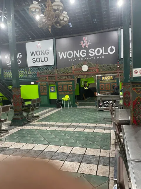 Ayam Bakar Wong Solo Kuta