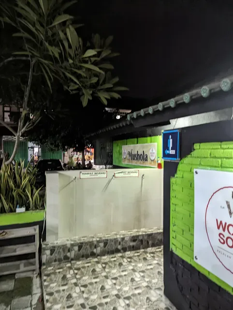 Ayam Bakar Wong Solo Kuta