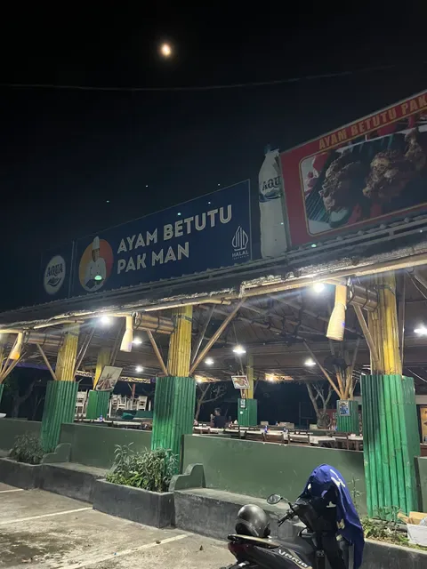 Ayam Betutu Pak Man Kuta