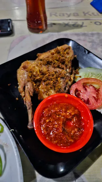 Ayam Betutu Pak Man Kuta
