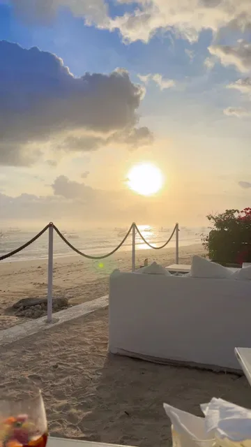 Azure beach club & restaurant Jimbaran