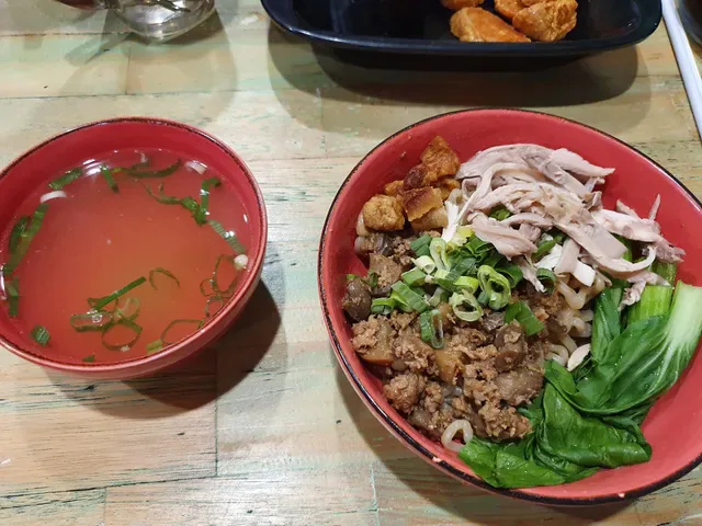 Bakmie Kukuh Sunset Road Bali