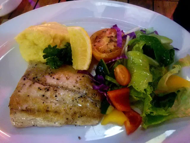 Bamboo Bar & Grill Restaurant