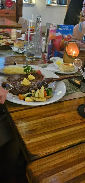 Bamboo Bar & Grill Restaurant