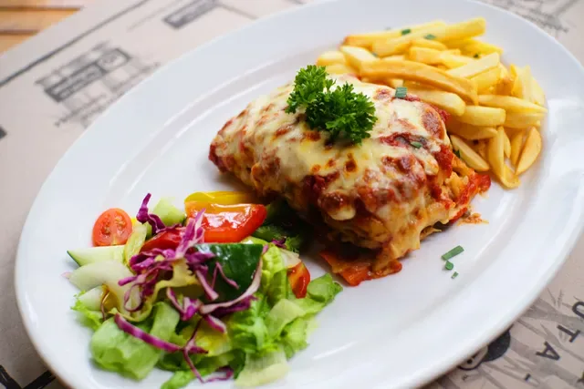 Bamboo Bar & Grill Restaurant