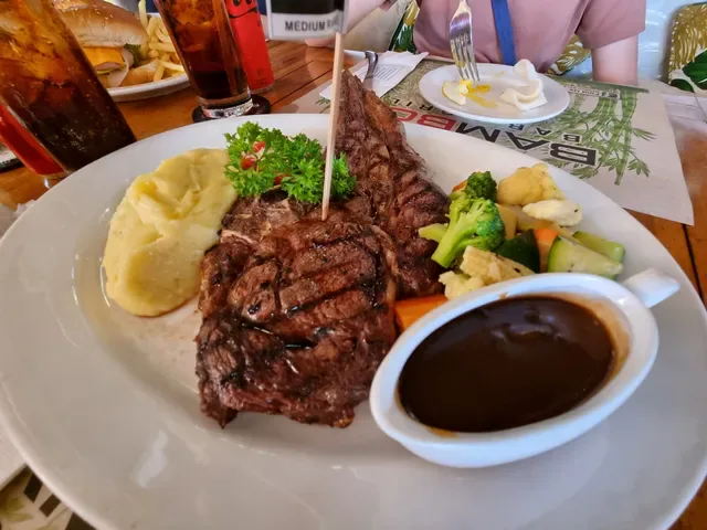 Bamboo Bar & Grill Restaurant