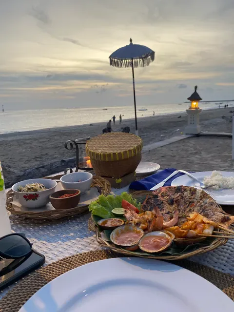 Bawang Merah Beachfront Restaurant, Jimbaran Bay Seafood