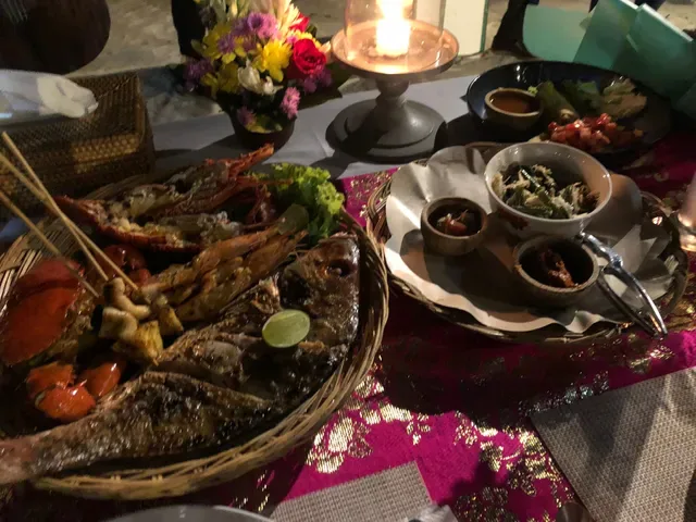Bawang Merah Beachfront Restaurant, Jimbaran Bay Seafood